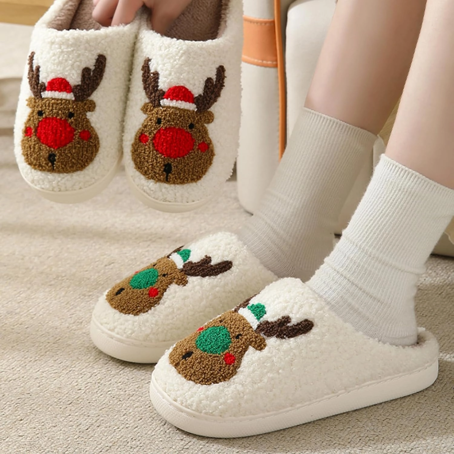 Christmas Slippers Memory Foam for Women Men, Cozy Plush Warm Non-Slip Holiday Slides with Santa Reindeer Designs Indoor Outdoor