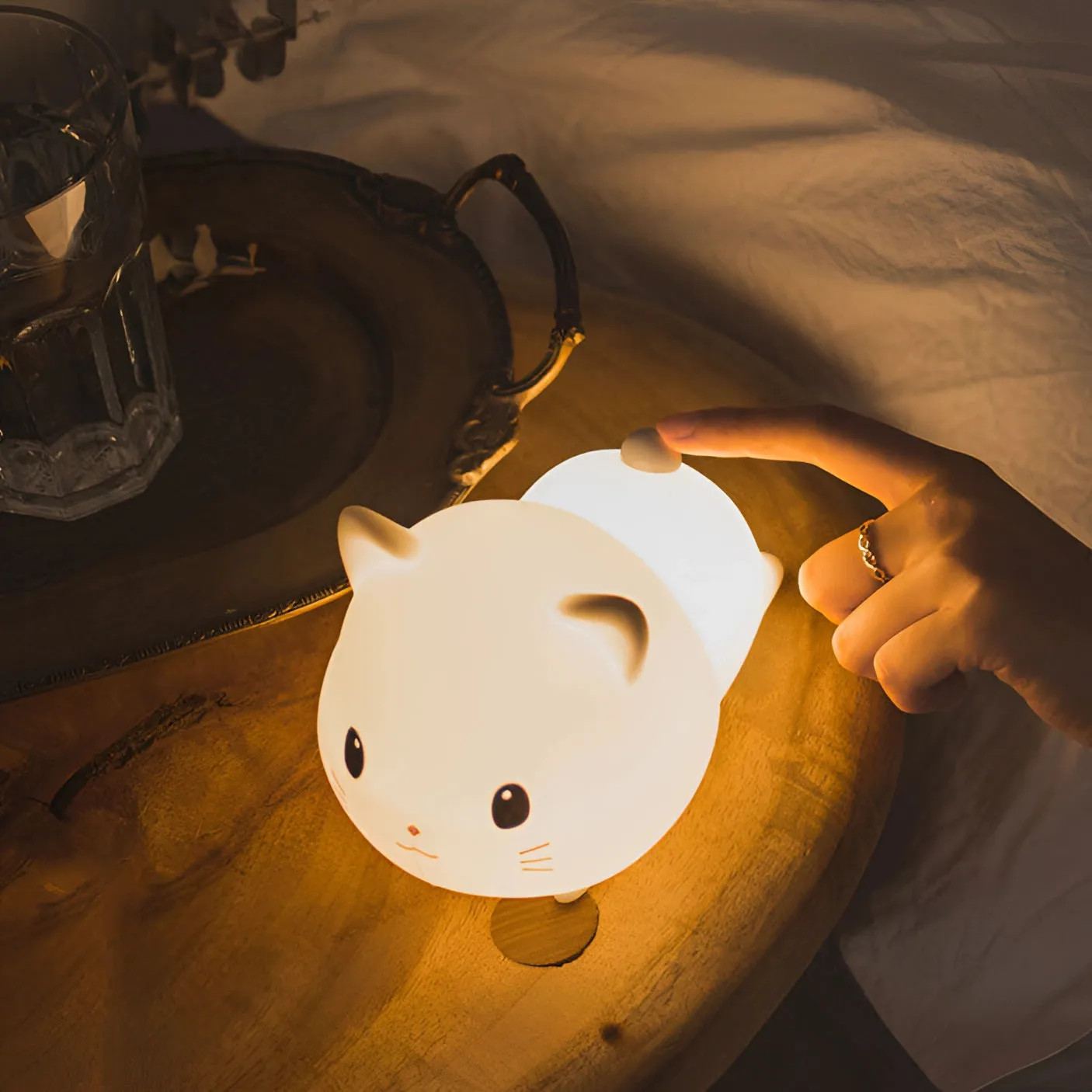 Cute Cat LED Nightlight - Rechargeable Silicone Kitty Lamp for Kids
