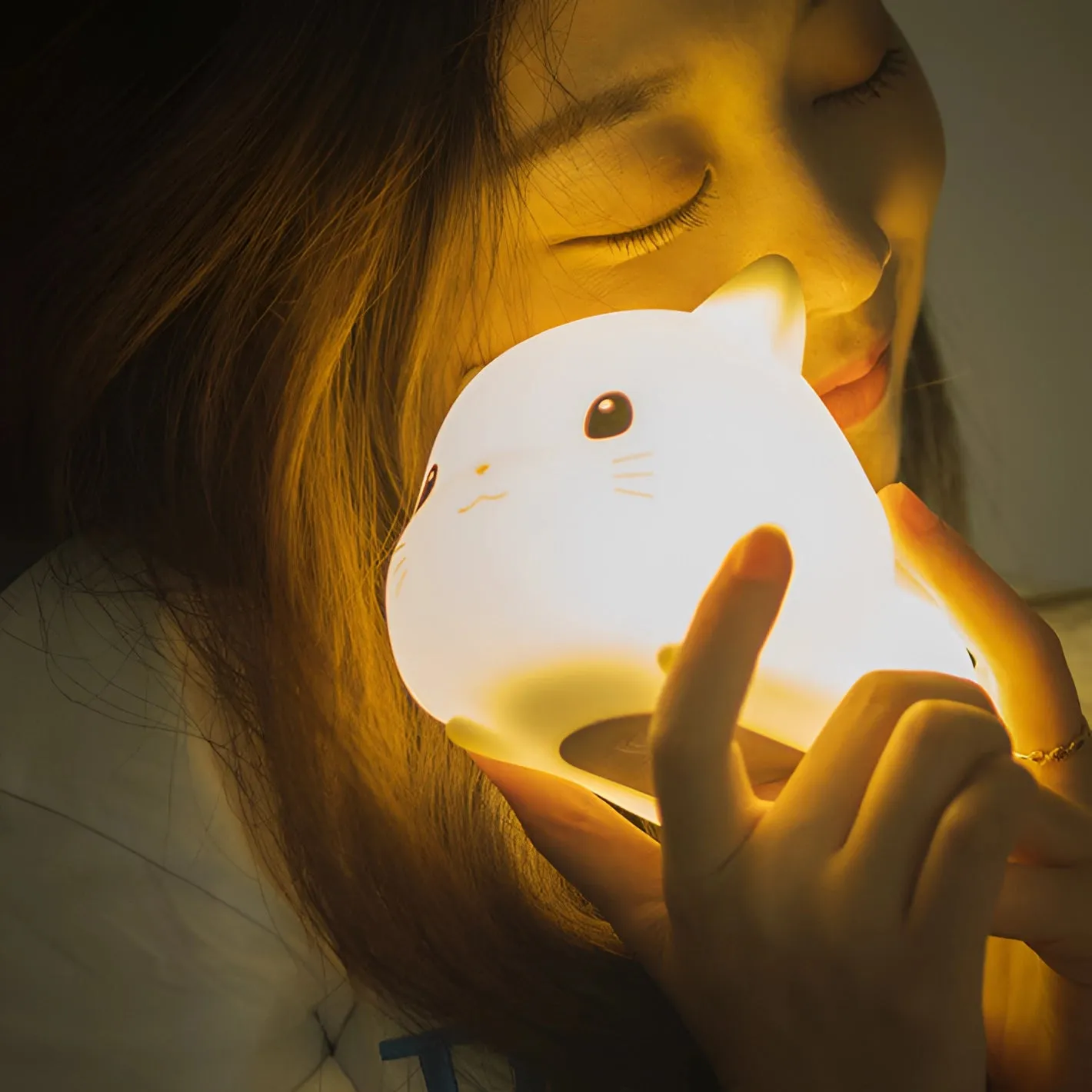 Cute Cat LED Nightlight - Rechargeable Silicone Kitty Lamp for Kids