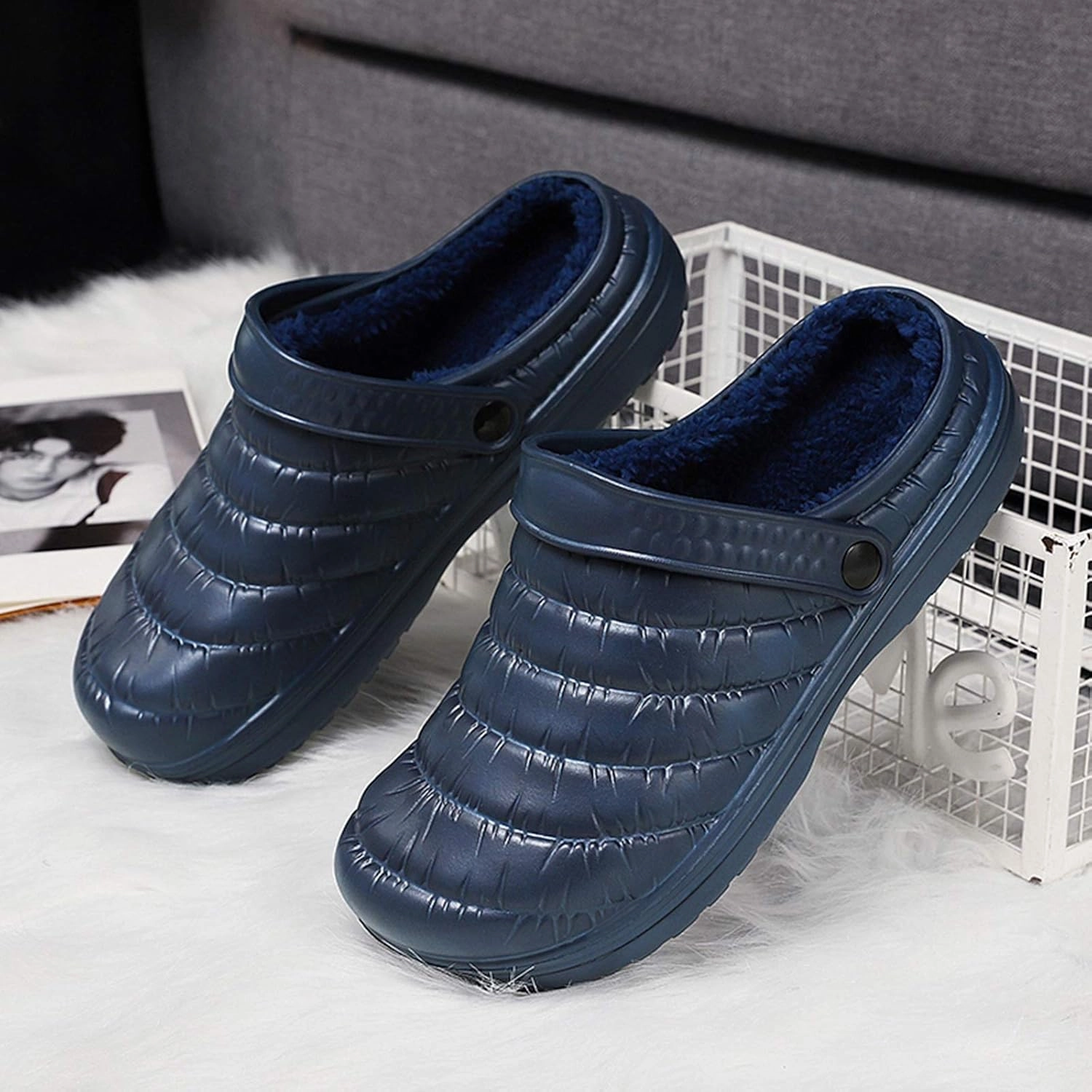 CYian Women's Men's Fuzzy Slippers Lined Clogs and Warm Plush Fleece Garden Shoes Indoor Outdoor with Elastic Strap