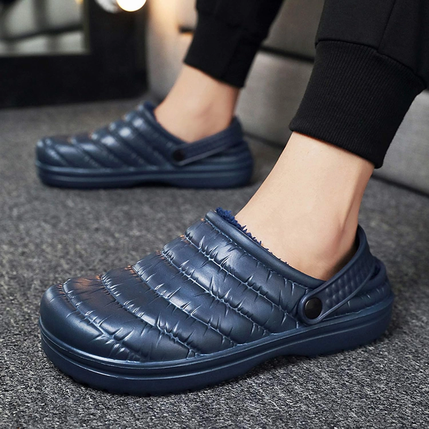 CYian Women's Men's Fuzzy Slippers Lined Clogs and Warm Plush Fleece Garden Shoes Indoor Outdoor with Elastic Strap