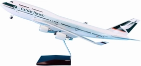 Die-cast Aircraft Model 1 150 for Boeing B747-400 Cathay Pacific Static Aircraft Model 47cm Wheeled Aircraft Airplane Model kit