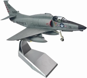 Diecast Plane Model 1：72 for A-4 Marine Corps Skyhawk Attack Fighter Diecast Aircraft Model Souvenirs