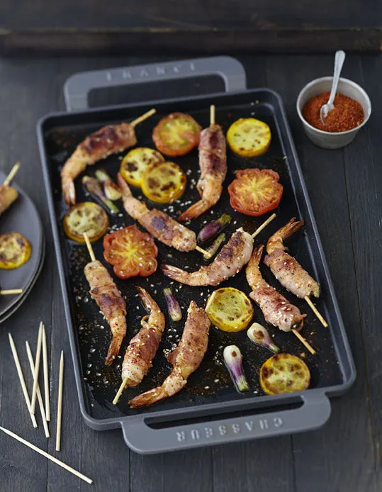 French Rectangular Enameled Cast Iron Griddle, 14-Inch, Caviar Grey