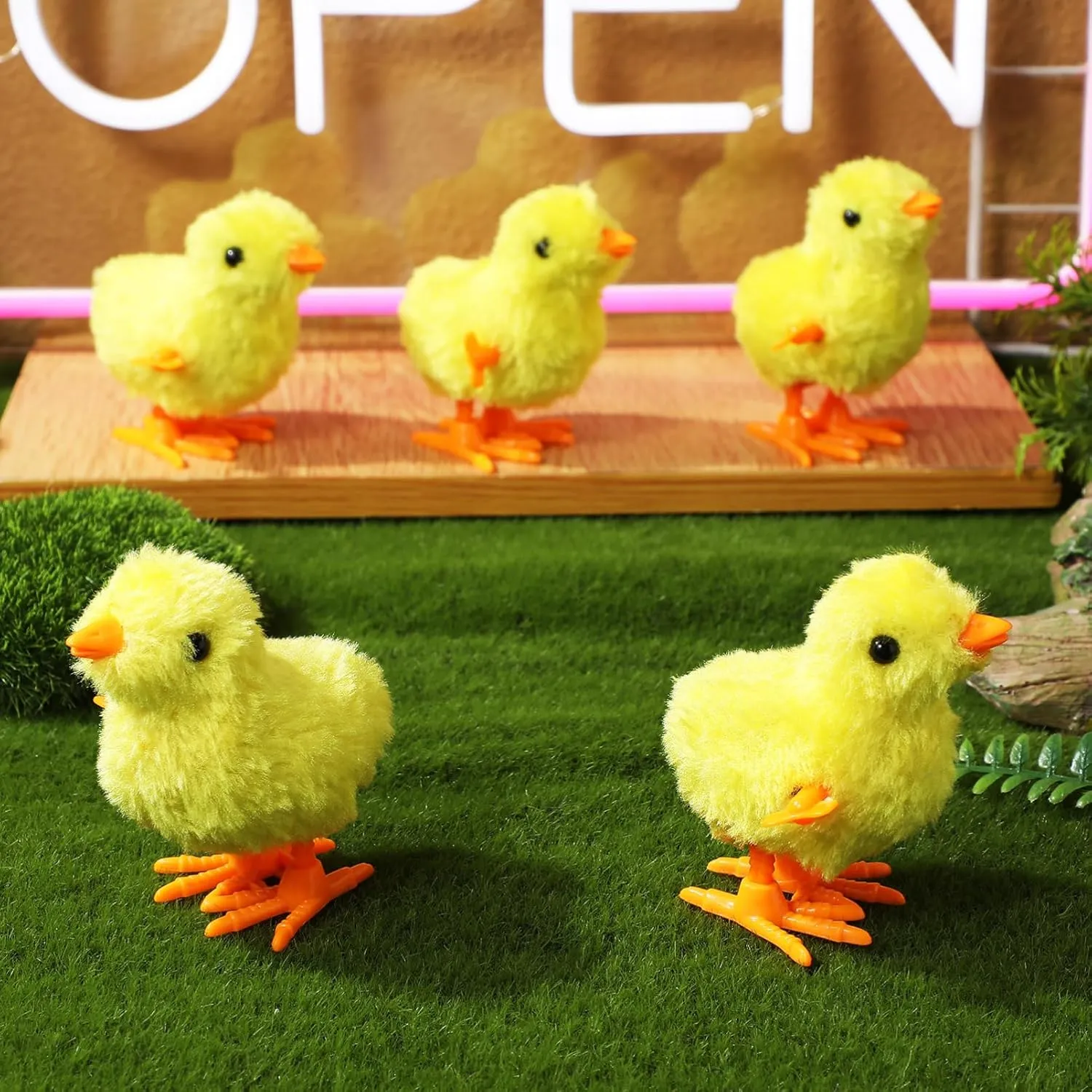 IMIKEYA 12PCS Wind Up Chicks Toys: Yellow Plush Jumping Chicks Plush Chicks Jumping Chick Wind Up Toys Wind Up Toys for Kids Toddlers Easter Egg Hunt Basket Stocking Goodie Bags Easter Party Favors