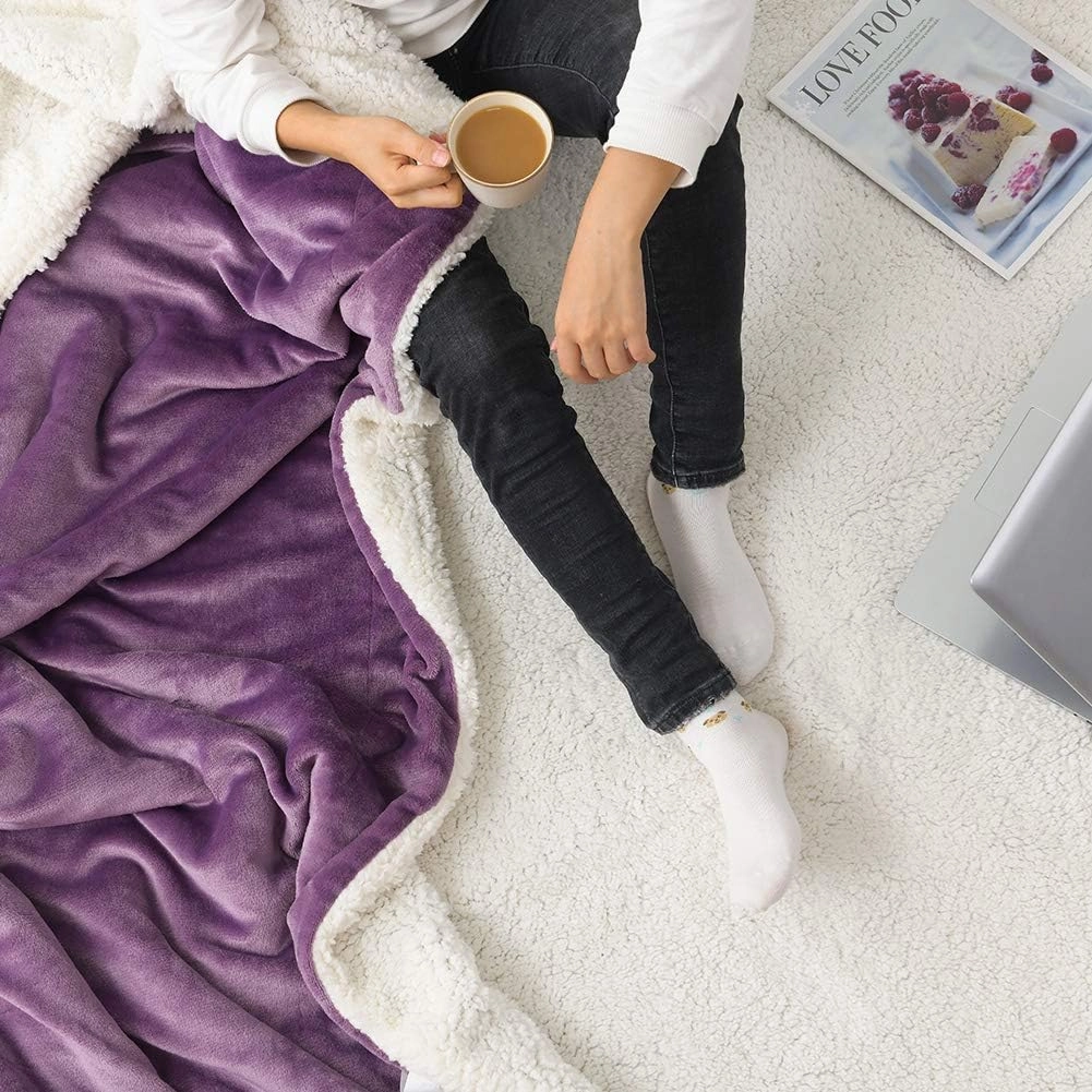 NANPIPER Flannel Blanket Reversible Sherpa Throw Blanket Super Soft Fuzzy Plush Microfiber (50"x60" Cassis Purple)