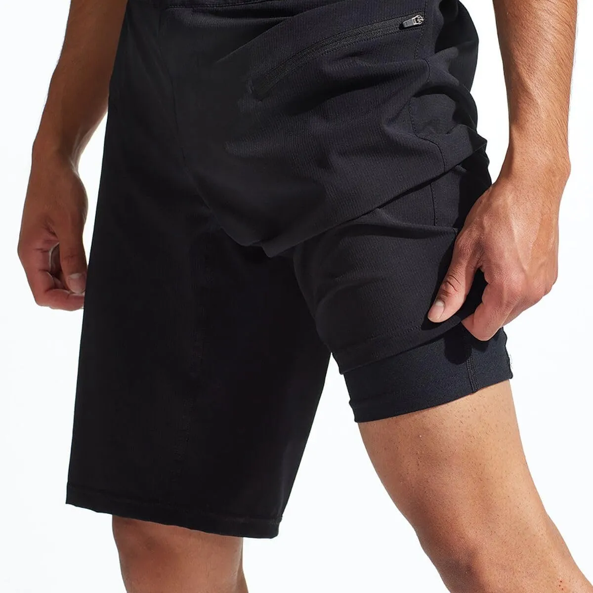PEARL IZUMI Men's Canyon Short, Comfortable Durable Mountain Bike Short with Detachable Chamois Liner & Two Zippered Pockets