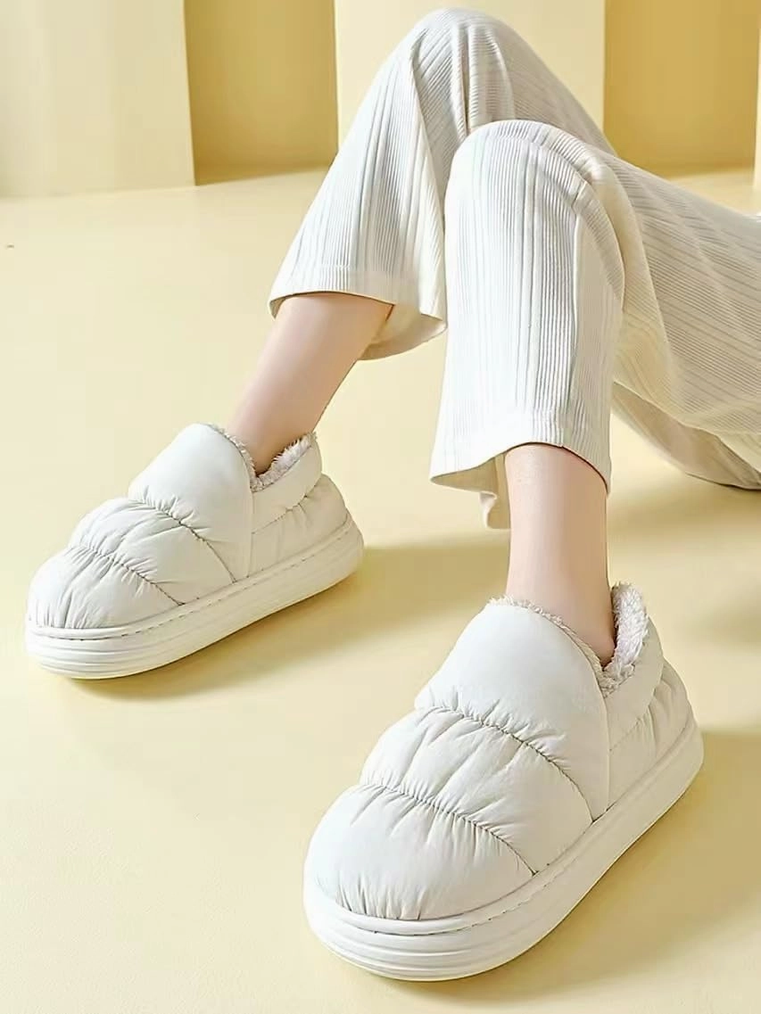 Quilted Puffer House Slippers with Full Foot Coverage Ultra-Soft Cotton Padding Fleece Lining Non-Slip Sole, All-Day Indoor Outdoor Comfort Warmth Shoes for Women Men