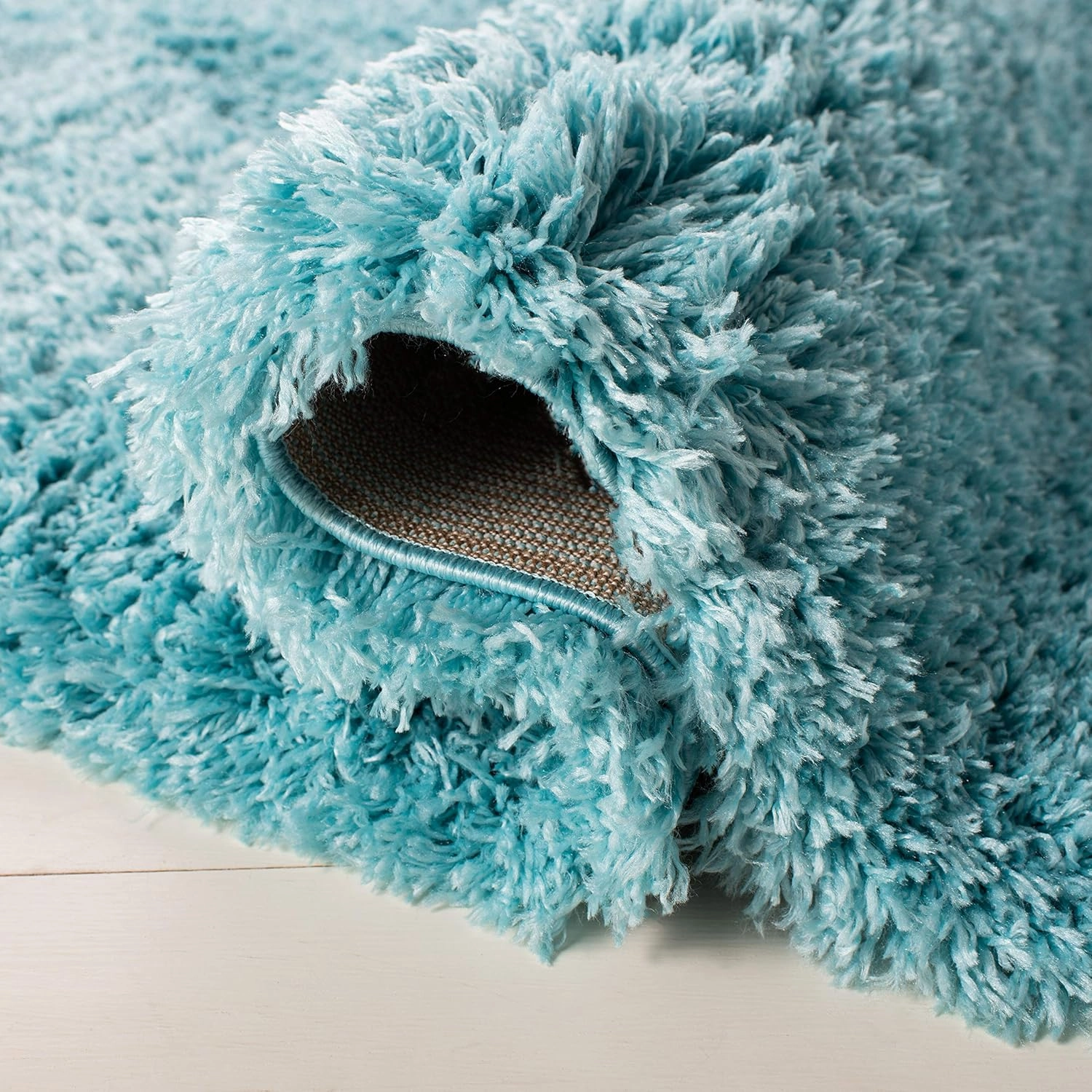 SAFAVIEH Polar Shag Collection 5 ft 1 in x 7 ft 6 in Light Turquoise PSG800T Solid Glam 3-inch Extra Thick Area Rug