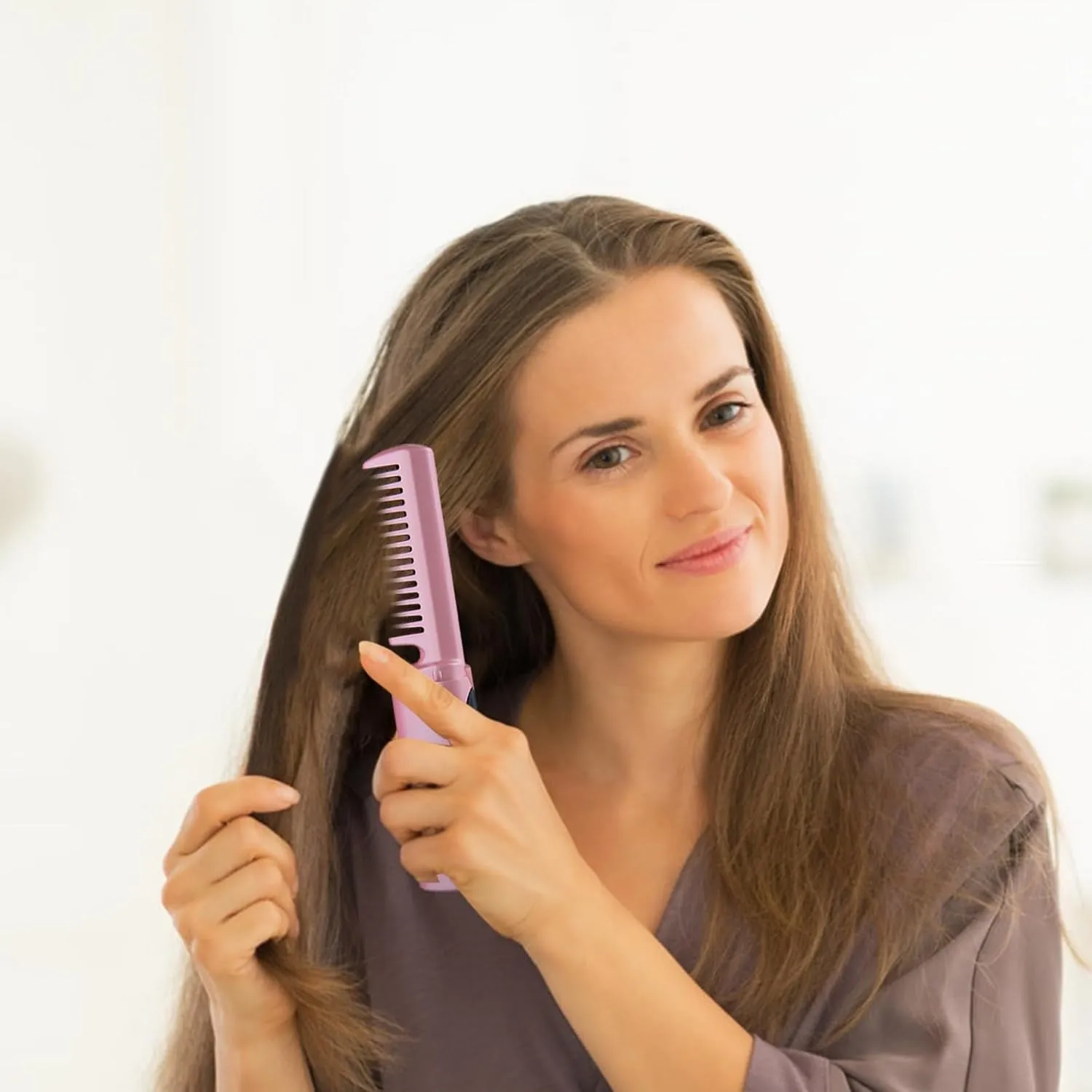 SOVELY Rechargeable Mini Hair Straightener Travel Portable USB Charging Cordless Hair Straightener Brush Three Temperature Adjustments Flat Iron Comb